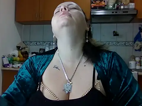 SweetRoseSingle online show from 9, 4, 2026