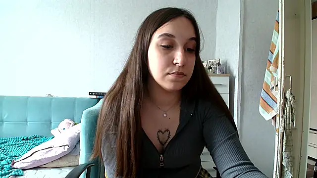RiannaBrown online show from 27, 5, 2026
