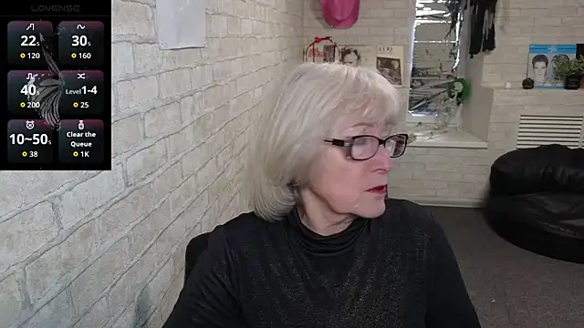 Zuri Zodiac online show from 10, 4, 2026