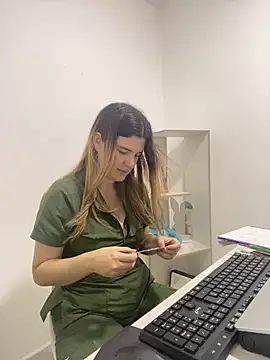 amelia 16 online show from 26, 5, 2026