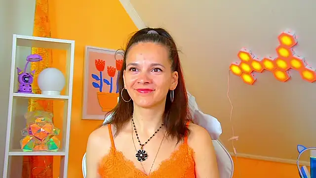 LeonaLane online show from 14, 5, 2026