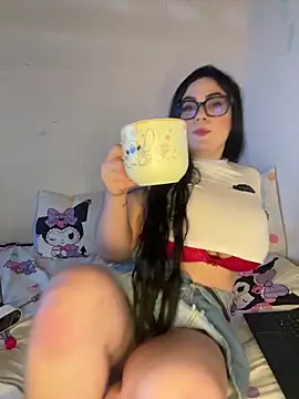 Snapshot of fer_latina26 chatting on 8, 4, 2026 fer latina26 online show from 8, 4, 2026