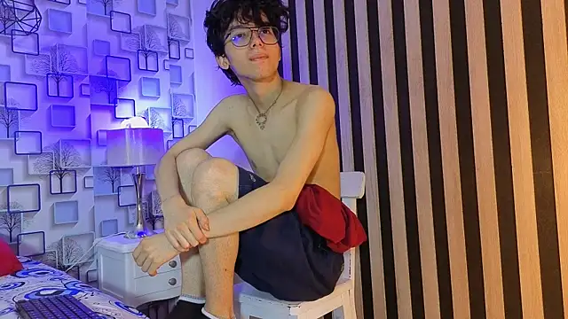 Twink Sebas7 online show from 9, 4, 2026