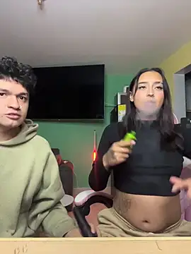 Snapshot of hotlatinocouple__ chatting on 1, 7, 2026 hotlatinocouple online show from 1, 7, 2026