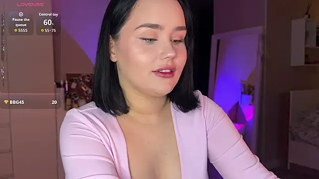 Snapshot of lola_raze chatting on 1, 5, 2026 lola raze online show from 1, 5, 2026