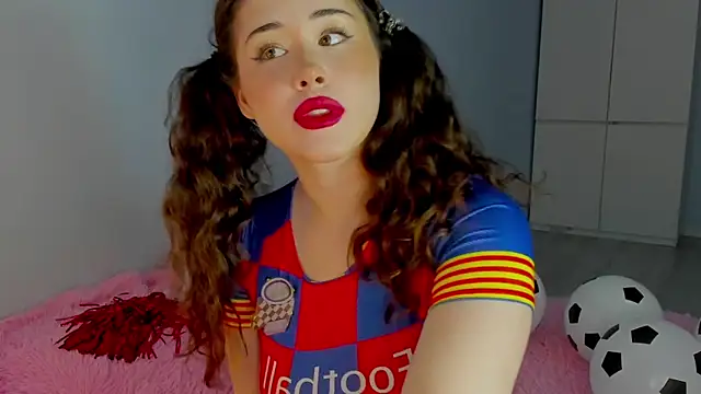 ChloeBlisss online show from 26, 6, 2026