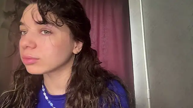 Angeliheee online show from 16, 4, 2026