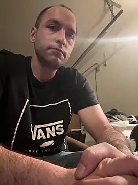 Snapshot of Daltoid chatting on 9, 4, 2026 Daltoid online show from 9, 4, 2026