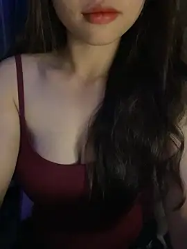 Snapshot of mayha11 chatting on 8, 7, 2026 mayha11 online show from 8, 7, 2026