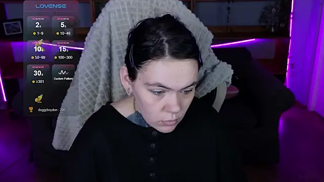 Snapshot of QwertyAnnie_Lbo chatting on 9, 4, 2026 QwertyAnnie Lbo online show from 9, 4, 2026