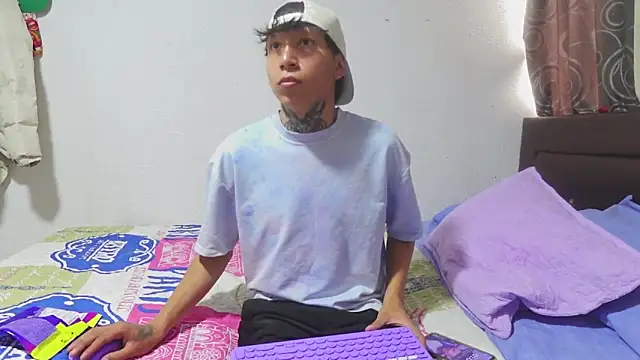 Alexander 2003Castro online show from 14, 4, 2026