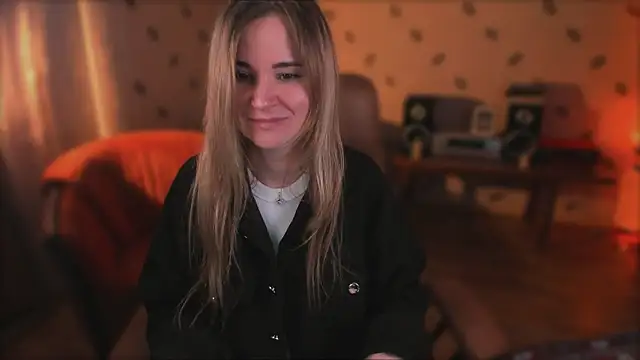 MiaSparkes online show from 19, 4, 2026