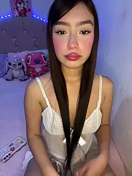Snapshot of Miakittyyy chatting on 24, 4, 2026 Miakittyyy online show from 24, 4, 2026