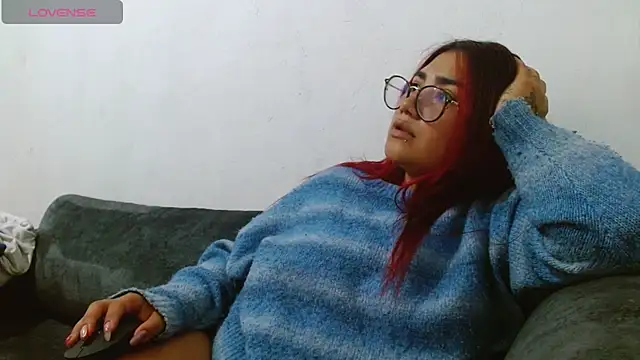 Snapshot of lucyheart_8 chatting on 19, 4, 2026 lucyheart 8 online show from 19, 4, 2026