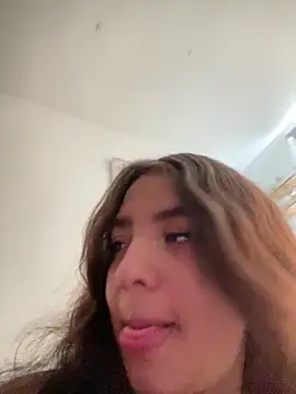 Snapshot of midarixxx chatting on 11, 4, 2026 midarixxx online show from 11, 4, 2026