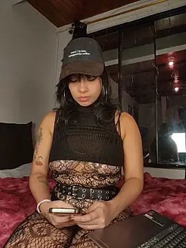 Snapshot of NefertitiXO chatting on 2, 6, 2026 NefertitiXO online show from 2, 6, 2026