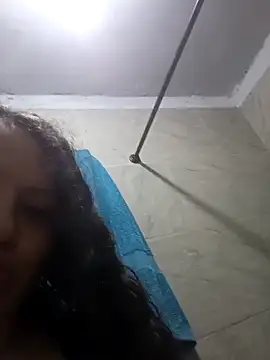 Snapshot of angelplu chatting on 15, 4, 2026 angelplu online show from 15, 4, 2026