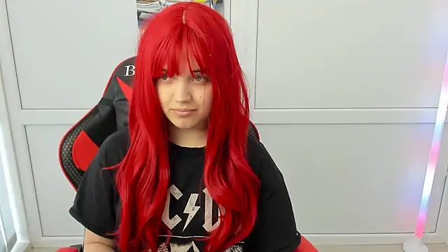 Caroline cutte online show from 15, 4, 2026