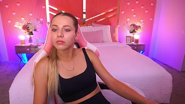 DoveLovee online show from 3, 7, 2026