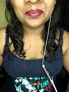 Snapshot of ur_love_kannada1 chatting on 25, 4, 2026 ur love kannada1 online show from 25, 4, 2026