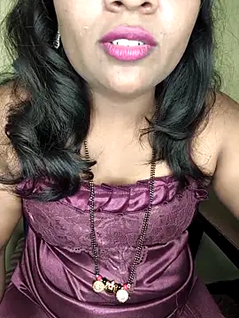 Snapshot of ur_love_kannada1 chatting on 27, 4, 2026 ur love kannada1 online show from 27, 4, 2026