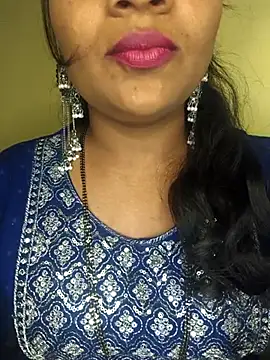 Snapshot of ur_love_kannada1 chatting on 11, 5, 2026 ur love kannada1 online show from 11, 5, 2026