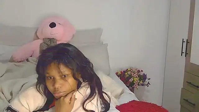 Snapshot of Darrkdeeva669 chatting on 4, 7, 2026 Darrkdeeva669 online show from 4, 7, 2026