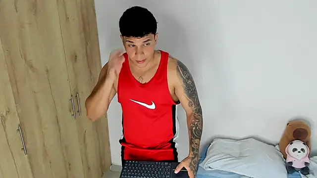 DrakeSmith  online show from 13, 4, 2026