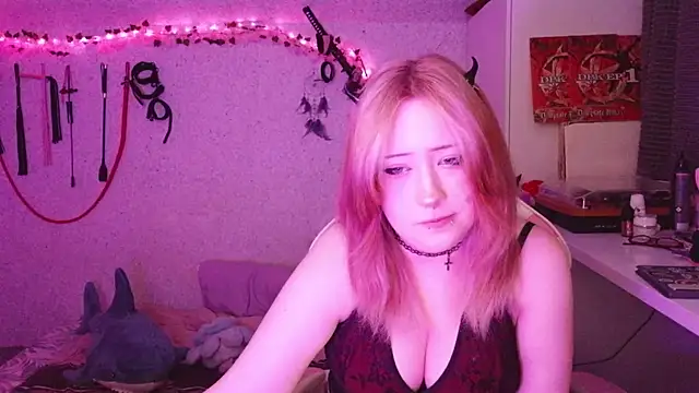 plumpy girl online show from 15, 4, 2026
