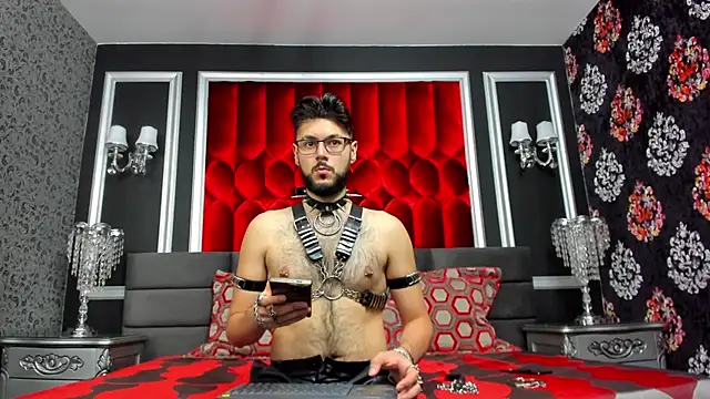 Snapshot of RavenKnight_ chatting on 1, 5, 2026 RavenKnight online show from 1, 5, 2026