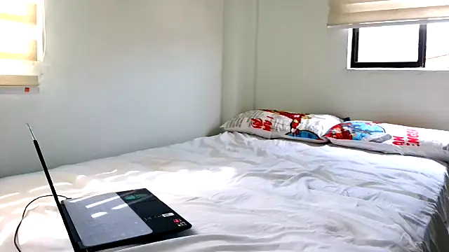 Snapshot of andrew_1520 chatting on 10, 11, 2025 andrew 1520 online show from 10, 11, 2025