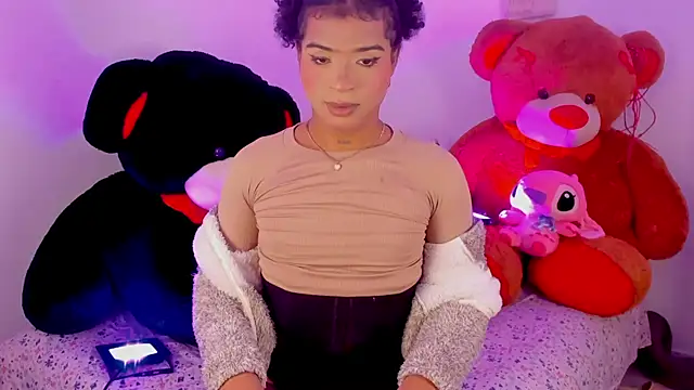 nikolle mistrreHots online show from 25, 5, 2026