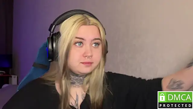 Snapshot of CuteUna chatting on 16, 4, 2026 CuteUna online show from 16, 4, 2026