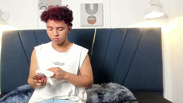 Snapshot of lio_cum23 chatting on 14, 4, 2026 lio cum23 online show from 14, 4, 2026