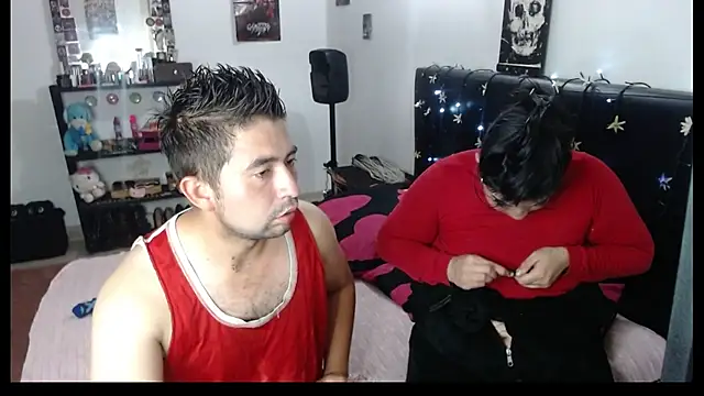 Snapshot of bonnie--clark chatting on 12, 4, 2026 bonnie--clark online show from 12, 4, 2026