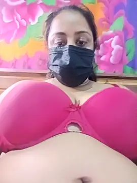 Snapshot of Suger_Lips_99 chatting on 12, 5, 2026 Suger Lips 99 online show from 12, 5, 2026