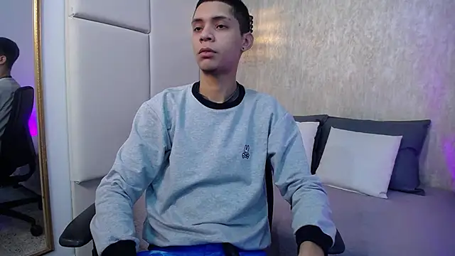 Snapshot of Axel_marcus chatting on 14, 4, 2026 Axel marcus online show from 14, 4, 2026