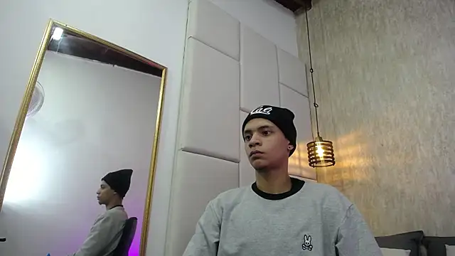 Snapshot of Axel_marcus chatting on 23, 4, 2026 Axel marcus online show from 23, 4, 2026