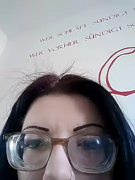Snapshot of HotVWGirl chatting on 22, 4, 2026 HotVWGirl online show from 22, 4, 2026