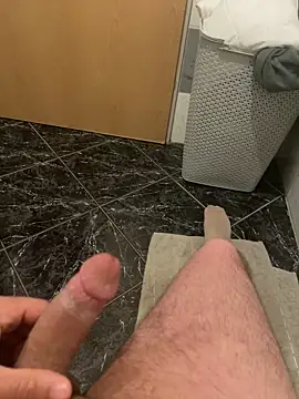 Snapshot of Nrwboy12 chatting on 12, 4, 2026 Nrwboy12 online show from 12, 4, 2026