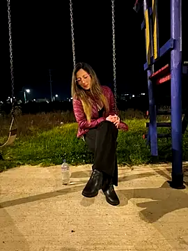 VALELUXX online show from 2, 7, 2026