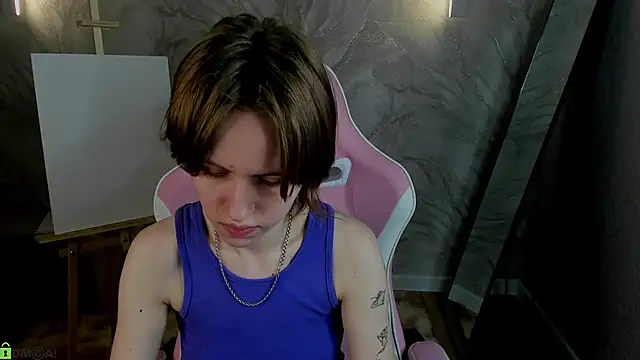 Snapshot of Milena_Milyan chatting on 10, 5, 2026 Milena Milyan online show from 10, 5, 2026