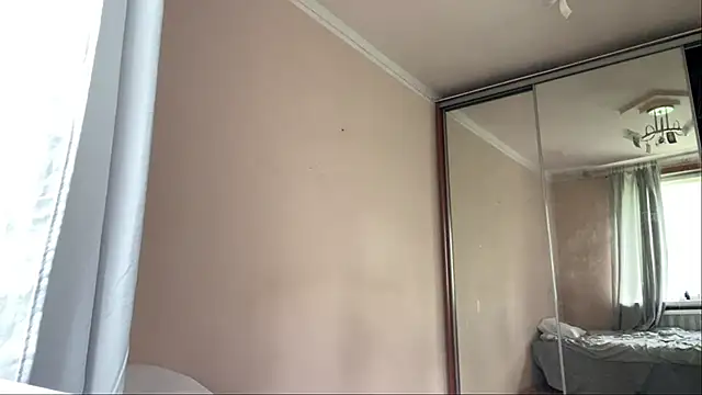 Snapshot of LaurenBlade chatting on 29, 5, 2026 LaurenBlade online show from 29, 5, 2026