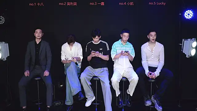 Snapshot of Gaogaoi-001 chatting on 14, 4, 2026 Gaogaoi-001 online show from 14, 4, 2026