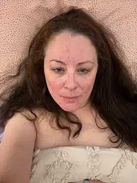NeedyKitty47 online show from 26, 5, 2026