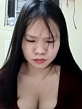 Snapshot of Seraphinahh chatting on 5, 5, 2026 Seraphinahh online show from 5, 5, 2026