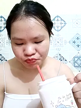 Snapshot of Seraphinahh chatting on 9, 5, 2026 Seraphinahh online show from 9, 5, 2026