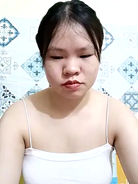 Snapshot of Seraphinahh chatting on 11, 5, 2026 Seraphinahh online show from 11, 5, 2026