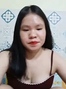 Snapshot of Seraphinahh chatting on 17, 5, 2026 Seraphinahh online show from 17, 5, 2026