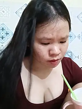 Snapshot of Seraphinahh chatting on 21, 5, 2026 Seraphinahh online show from 21, 5, 2026